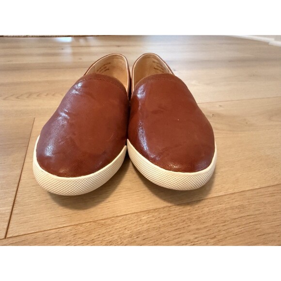 FRYE Melanie Women’s Slip-On Oyster Leather Sneaker Brick Red Flat Ballet Shoe 8 - Picture 3 of 9